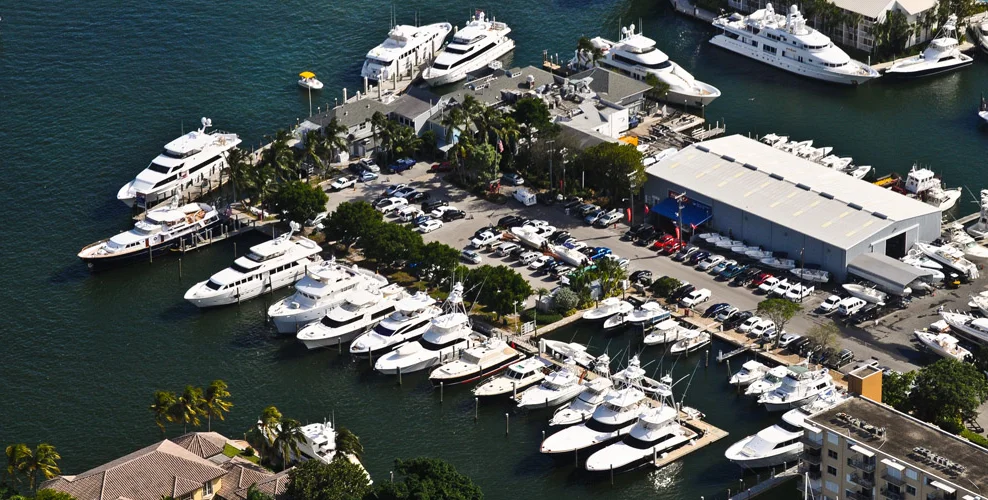 Lauderdale Marina dockage